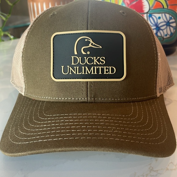 Ducks Unlimited Other - Ducks Unlimited Patch Logo Adjustable Ball Cap NEW Never Worn.  UNISEX